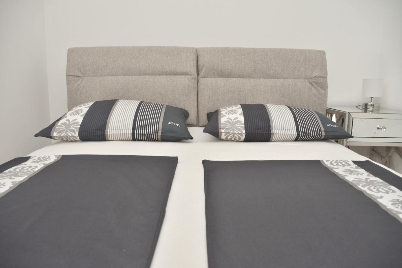 Apartment Josip 2 Tribalj Buitenkant foto