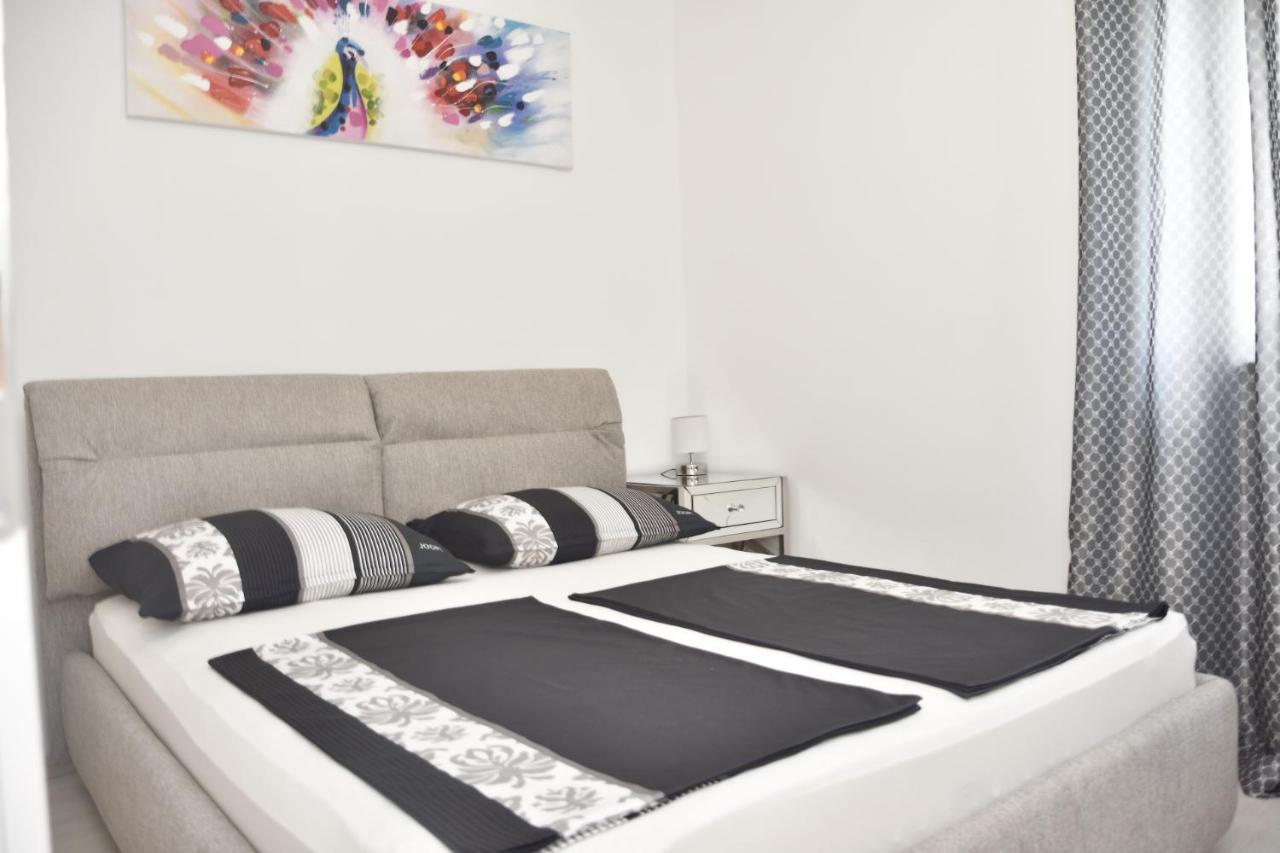 Apartment Josip 2 Tribalj Buitenkant foto