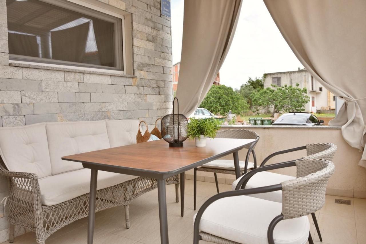Apartment Josip 2 Tribalj Buitenkant foto