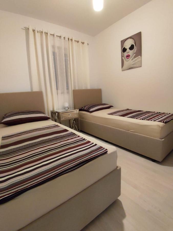 Apartment Josip 2 Tribalj Buitenkant foto