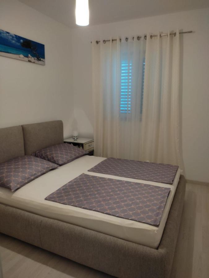 Apartment Josip 2 Tribalj Buitenkant foto