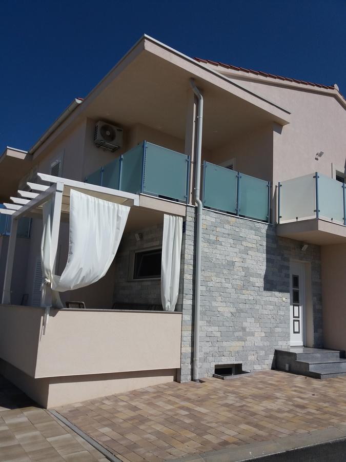 Apartment Josip 2 Tribalj Buitenkant foto
